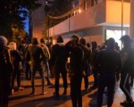 Jovanović zahteva oštru reakciju ministra Nedimovića na bakljadu tokom policijskog časa u Nišu