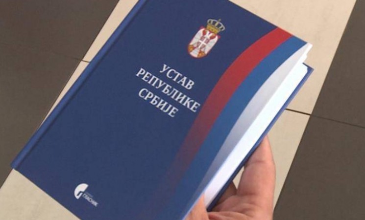 Ustav Srbije u kandžama aktuelnog režima